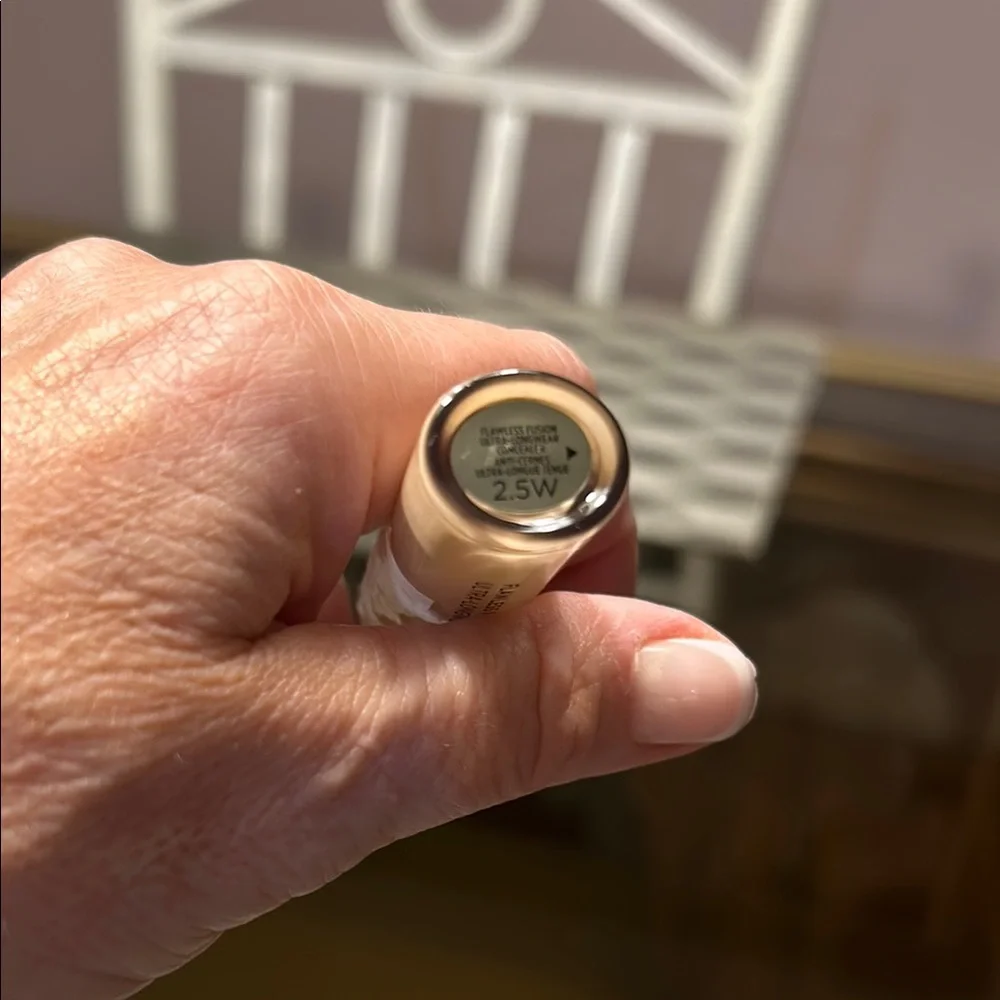 Laura Mercier Concealer